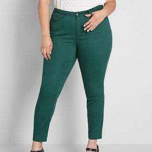 RWN by Rawan green Curvy Skinny size 16